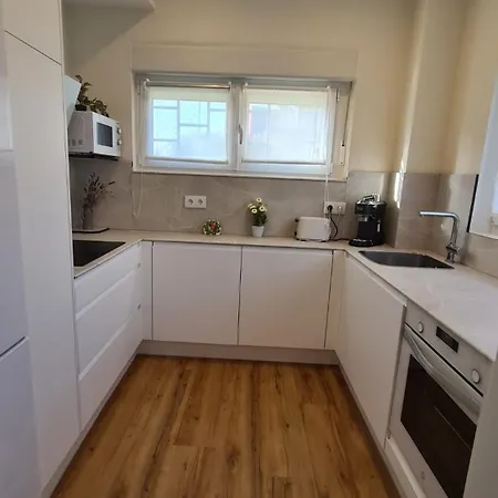 Loft En General Davila Con Parking Apartment